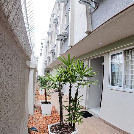 Esquina Batel - Hotel Economico Куритиба Екстериор снимка
