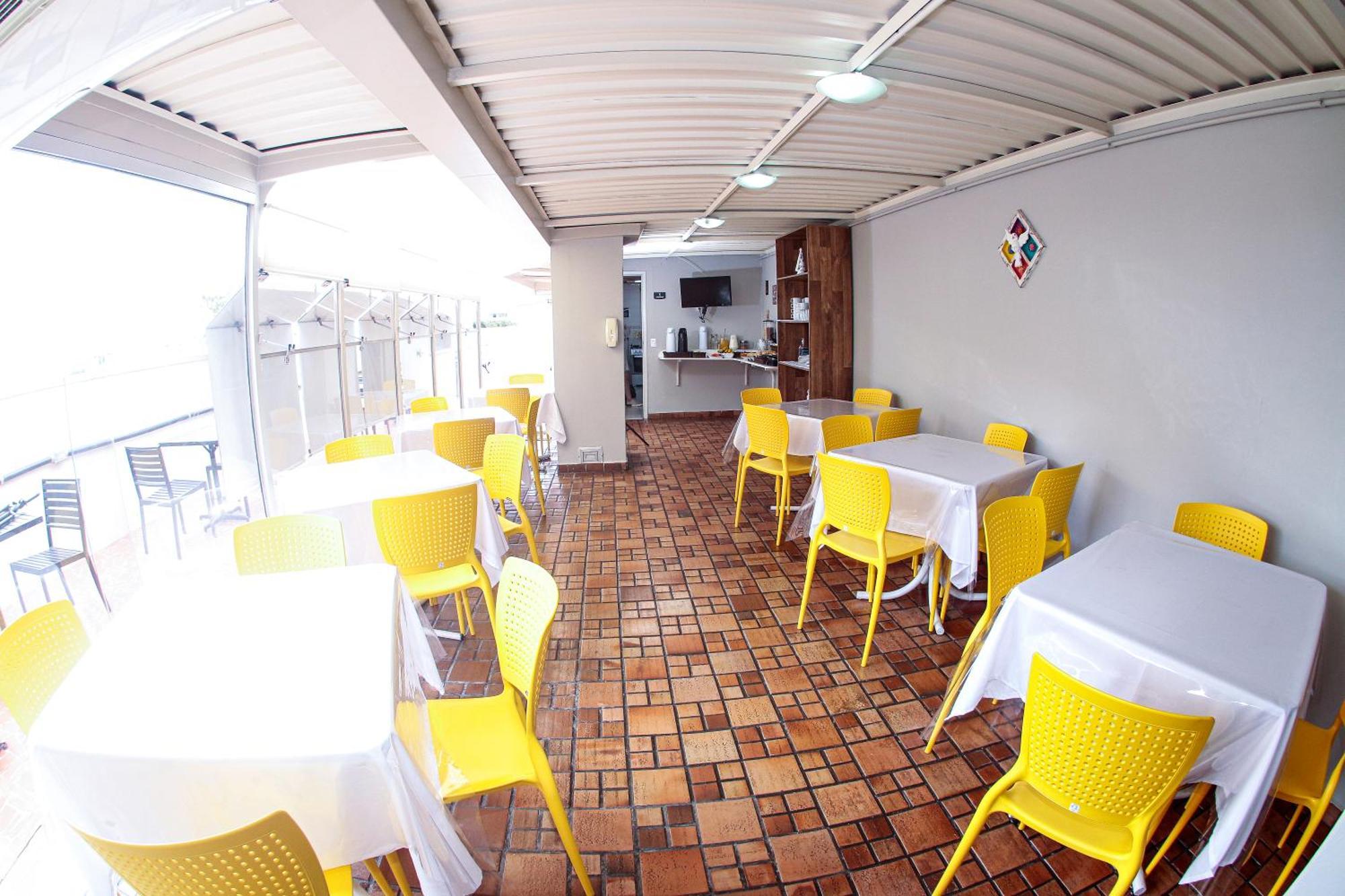Esquina Batel - Hotel Economico Куритиба Екстериор снимка