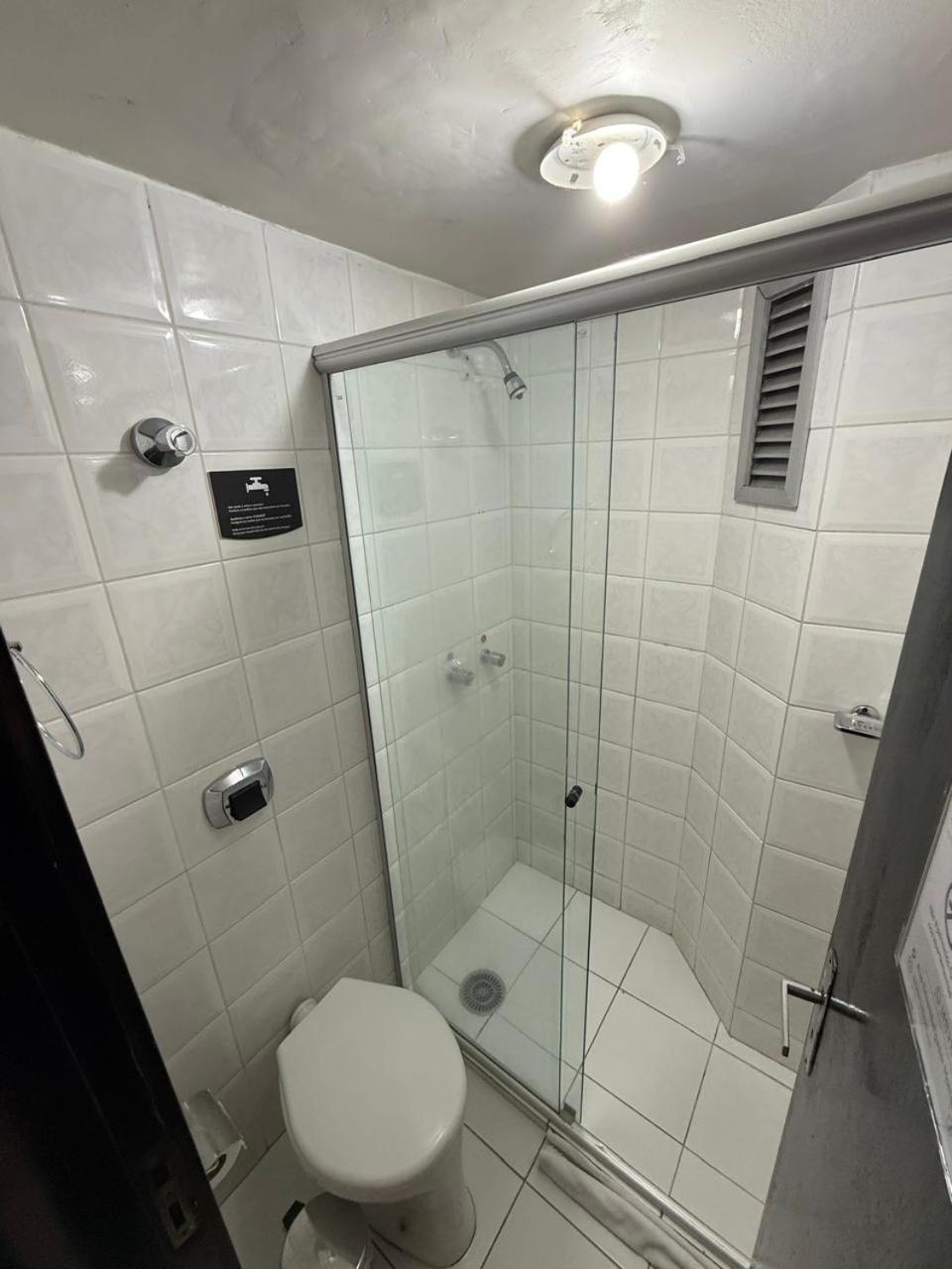 Esquina Batel - Hotel Economico Куритиба Екстериор снимка